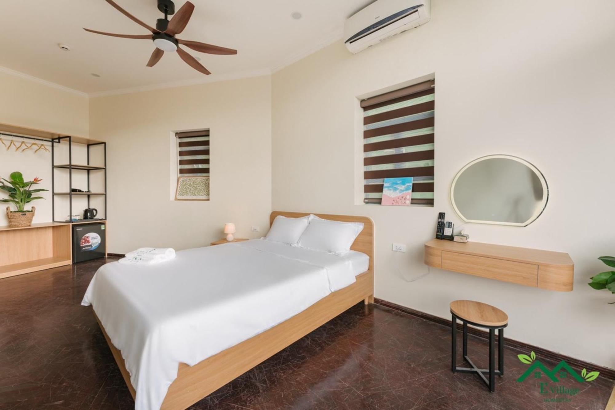 E Village Hotel Hanoi Exterior photo
